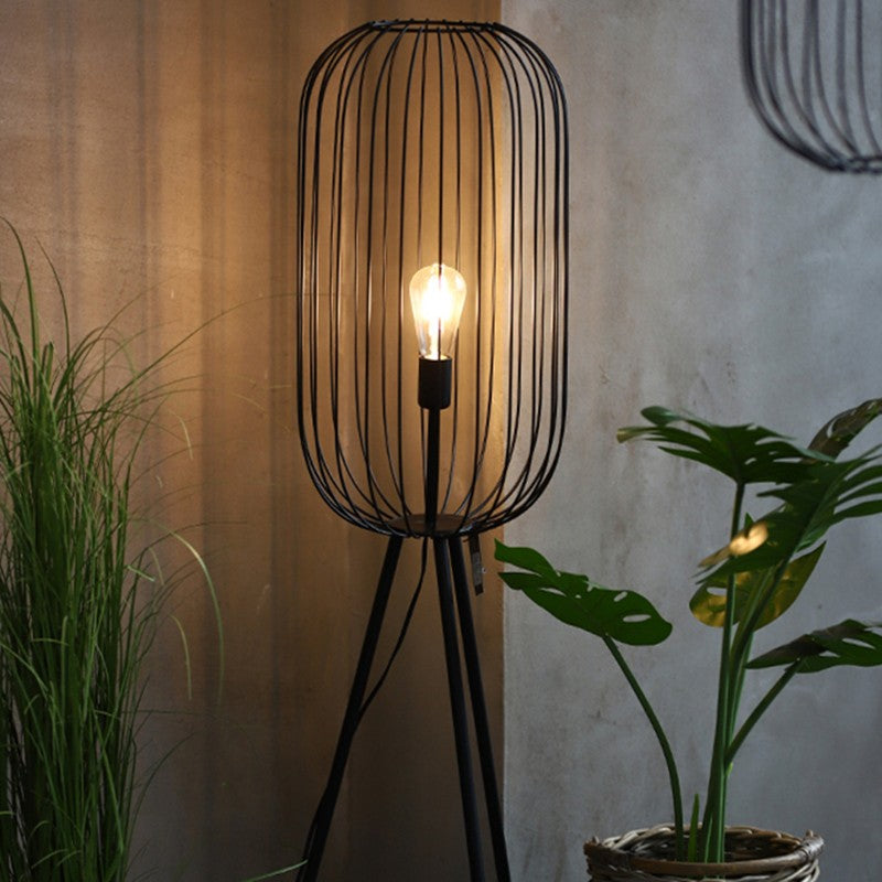 Lampe sur pied moderne – Éclairage élégant à rayures pour maison et bureau