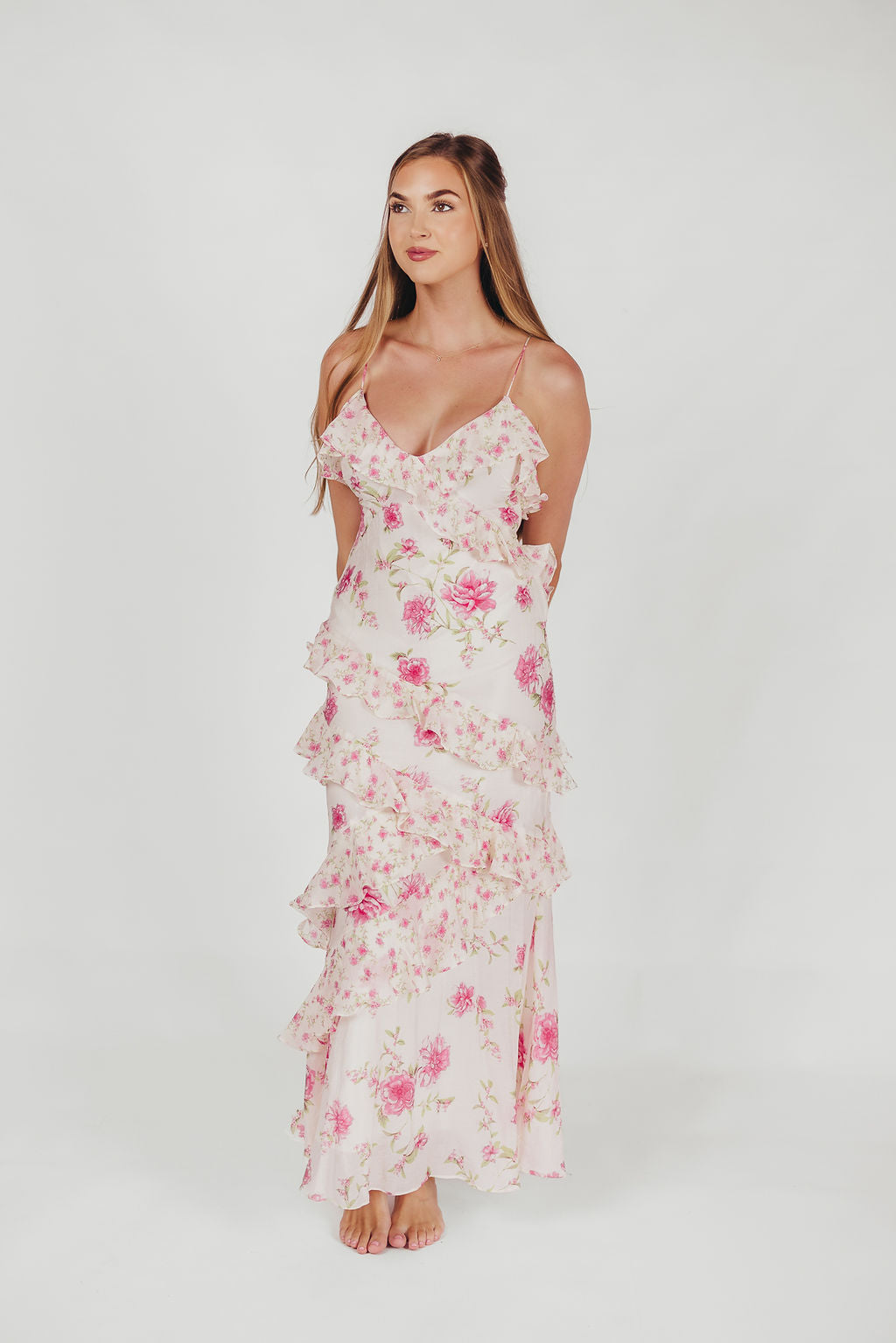 Robe maxi femme – Robe fluide à volants ivoire rose avec motif floral