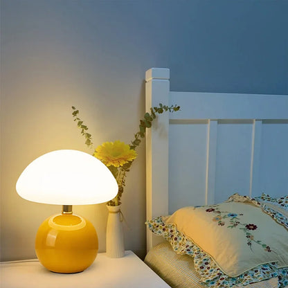 Lampe de Table Élégante – Éclairage Accentuateur Ludique pour Maison et Bureau