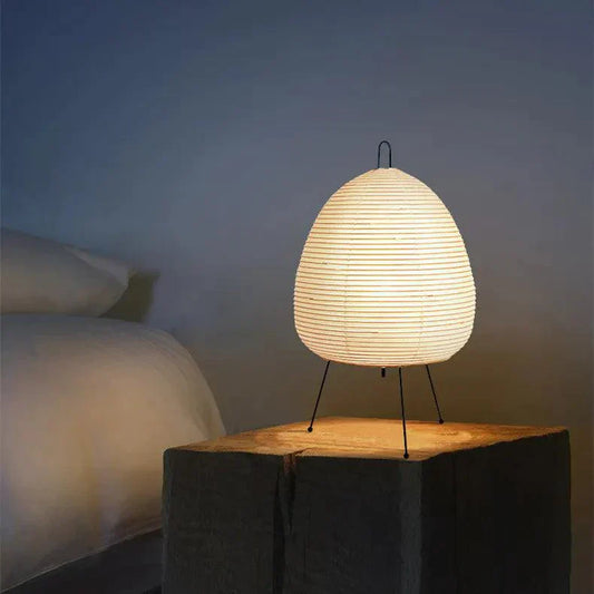 Lampe sur pied en papier de riz – Éclairage chaleureux pour maison et bureau